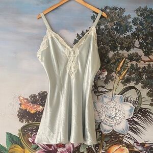 Val Mode Vintage Lace Trim Satin nighty - Light Blue